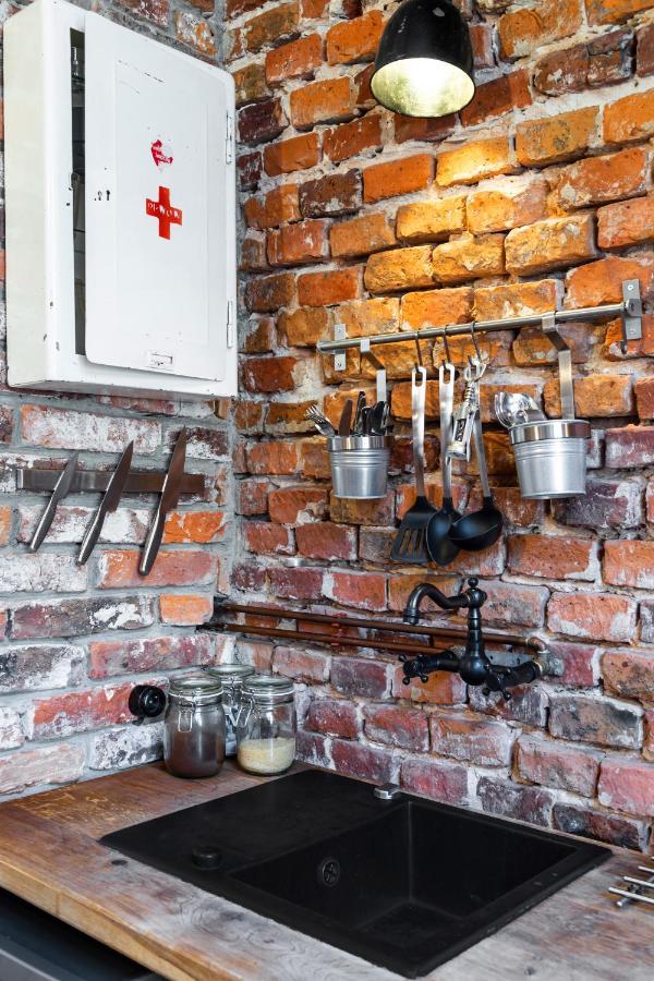 Househost Apartmeni: Podbrzezie 2/20 Krakau Buitenkant foto
